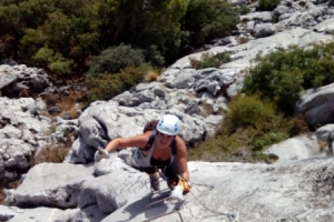 FERRATA DE VILLANUEVA DEL ROSARIO. La Bola